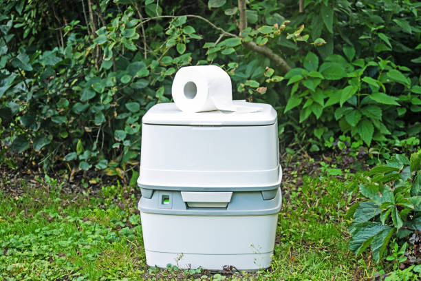 Best Portable restroom trailer rental  in Herndon, VA